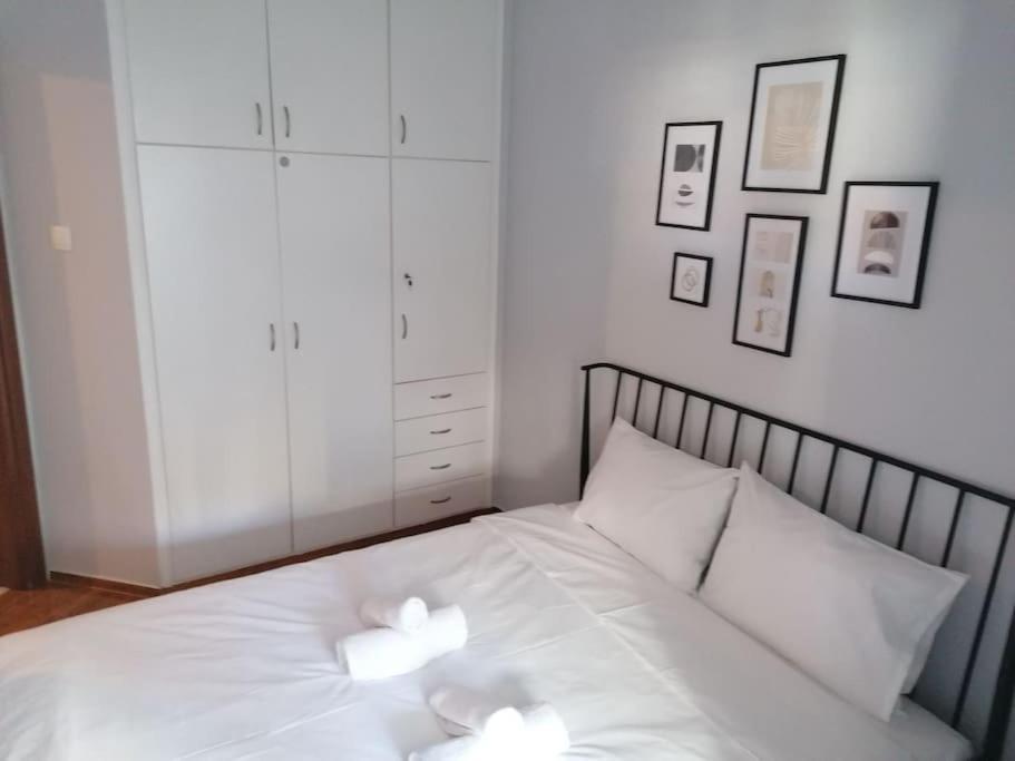 Minimal Studio Varnava Square - Kallimarmaro Area アテネ エクステリア 写真