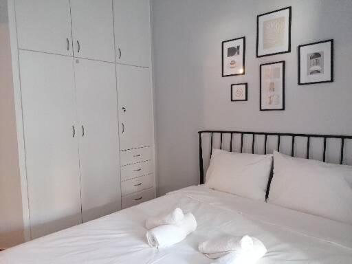Minimal Studio Varnava Square - Kallimarmaro Area アテネ エクステリア 写真